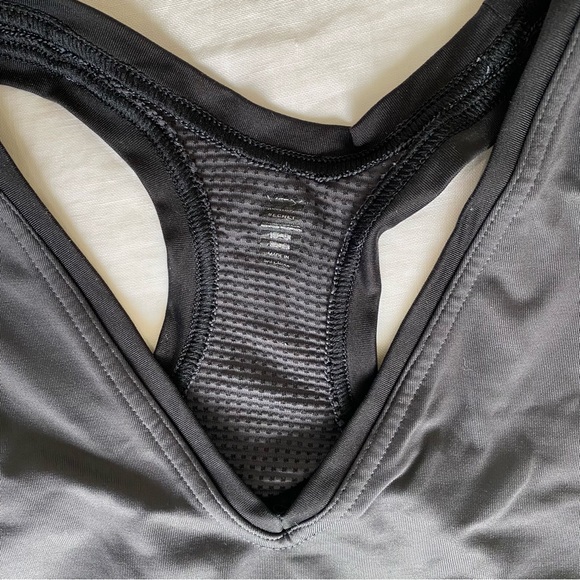 Victoria’s Secret Sports Bra - Picture 2 of 7